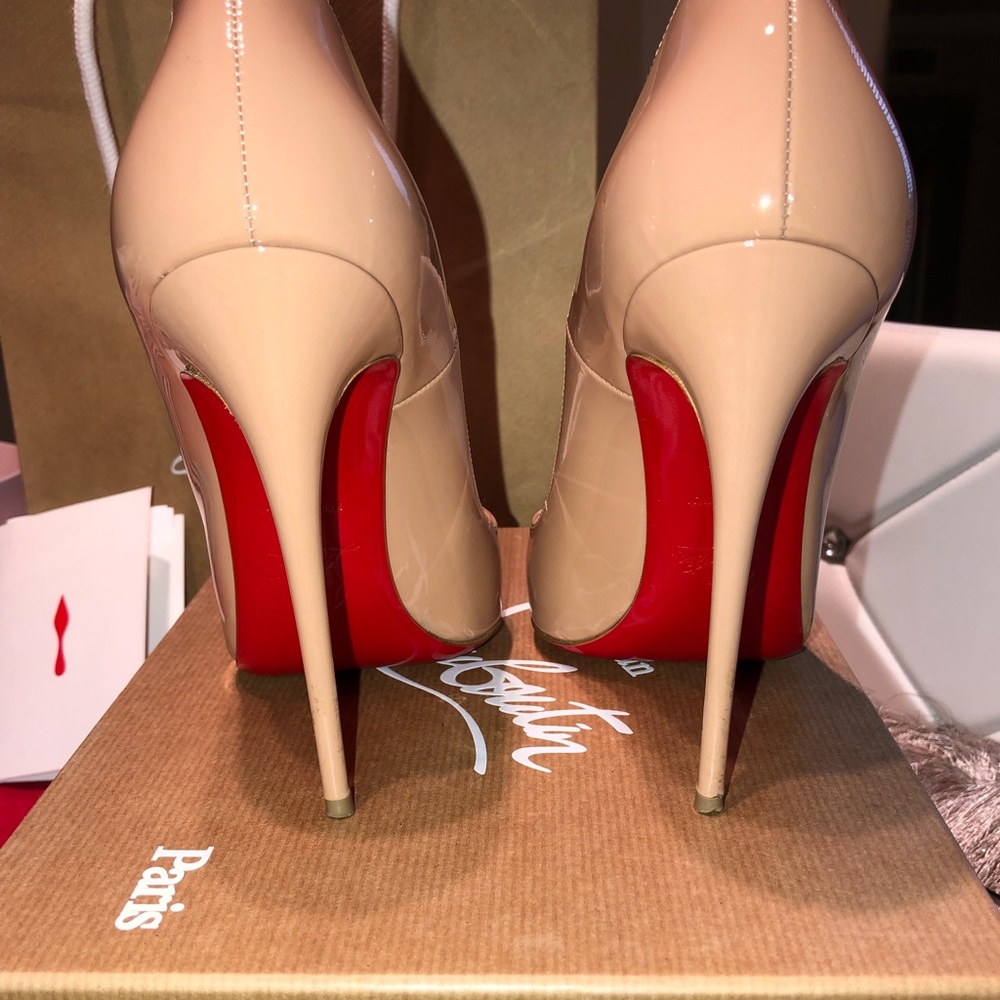 Christian Louboutin - So Kate - Patent - Size 39